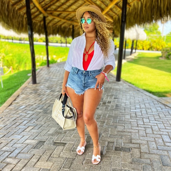 Meet your Posher, Surinaidy - Picture 1 of 1